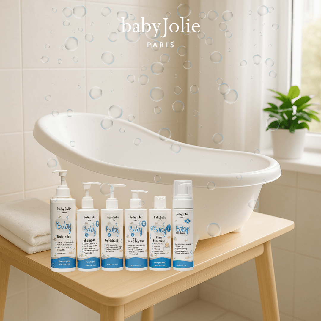 Newborn Bath Guide: How to Turn Bath Time into a Moment of Love